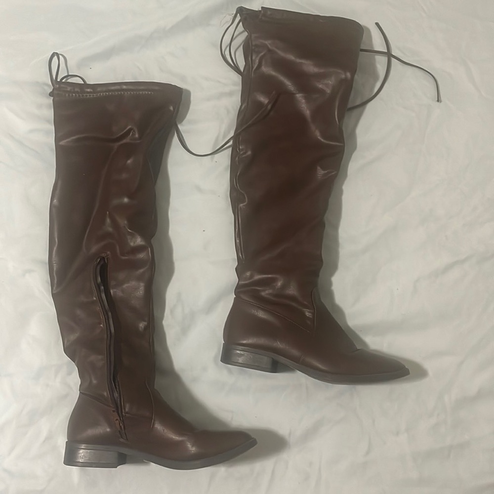 Knee-High Riding Boots